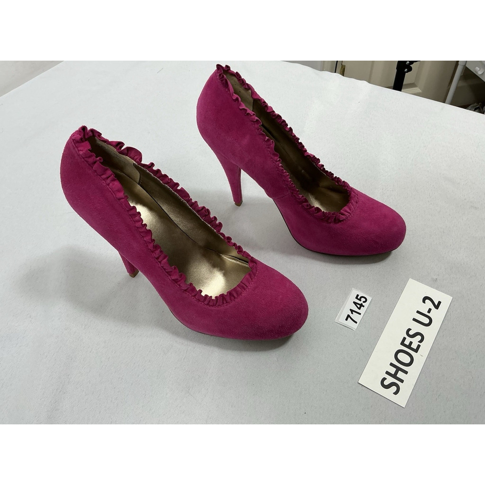 Womans Condition Bakers Ruby Slip On Stiletto Pumps 9 M Pink